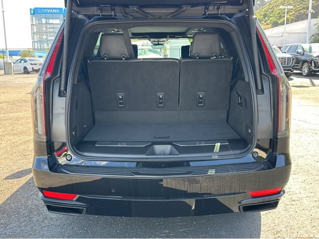 Certified 2022 Cadillac Escalade Sport Platinum RWD image 31