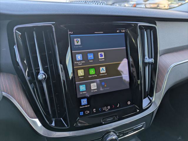 Used 2024 Volvo S60 B5 Plus w/ Climate Package image 16