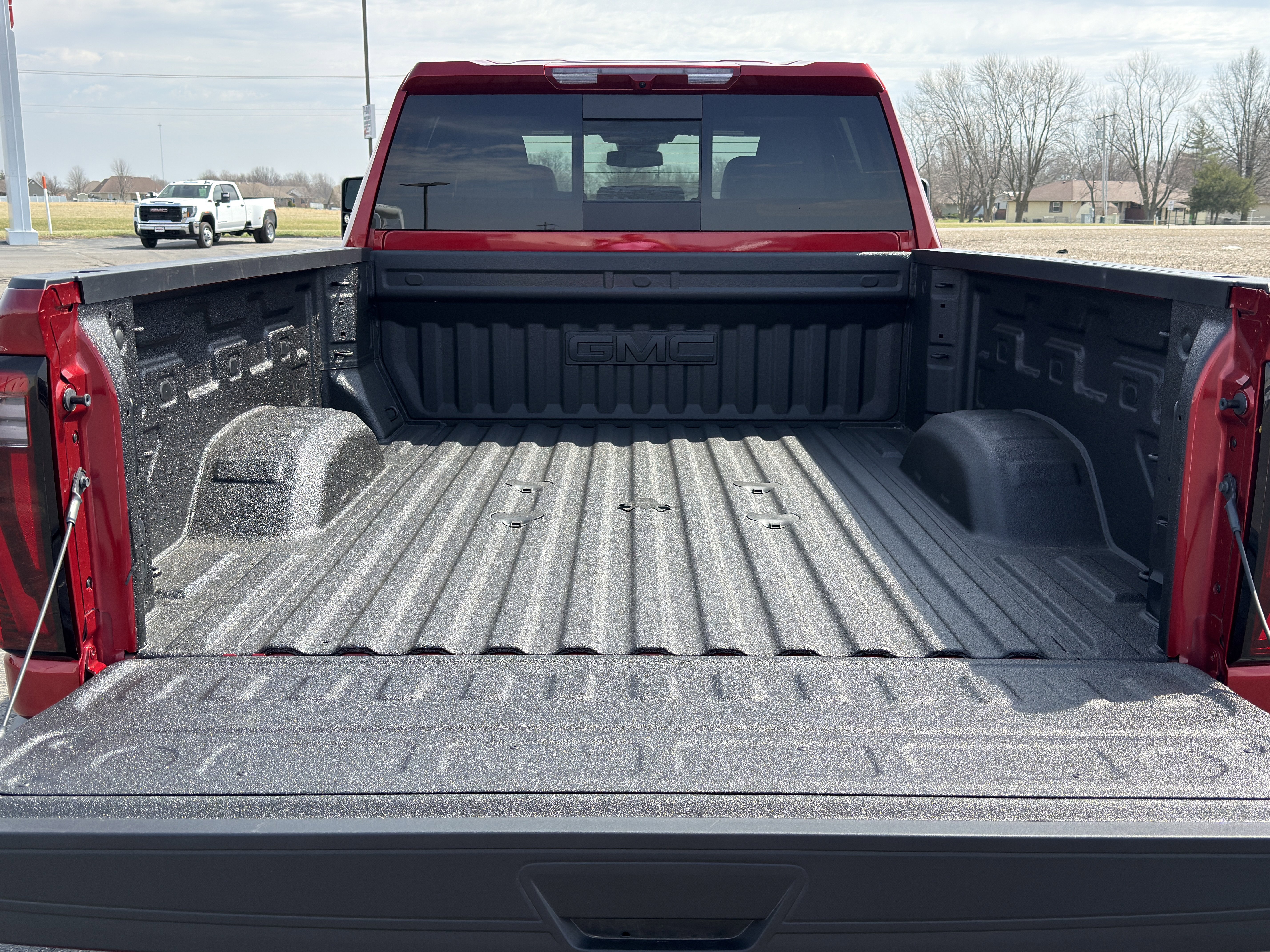 New 2026 GMC Sierra 2500 SLT image 13