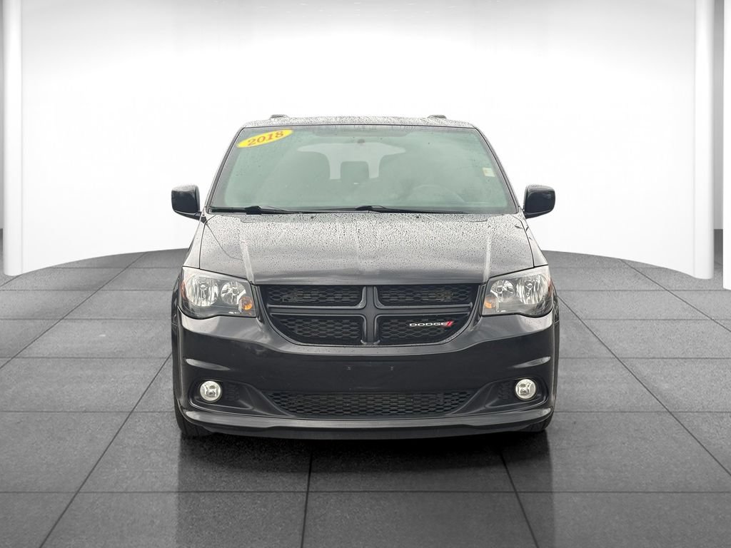 Used 2018 Dodge Grand Caravan GT FWD image 2