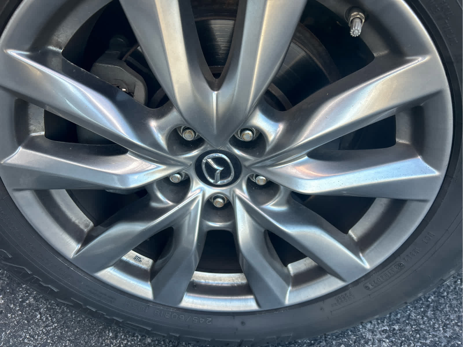 Used 2018 MAZDA CX-9 Touring w/ Touring Premium Package AWD/4WD image 4