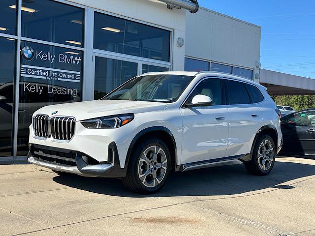 Used 2026 BMW X1 xDrive28i w/ Technology Package AWD/4WD image 4