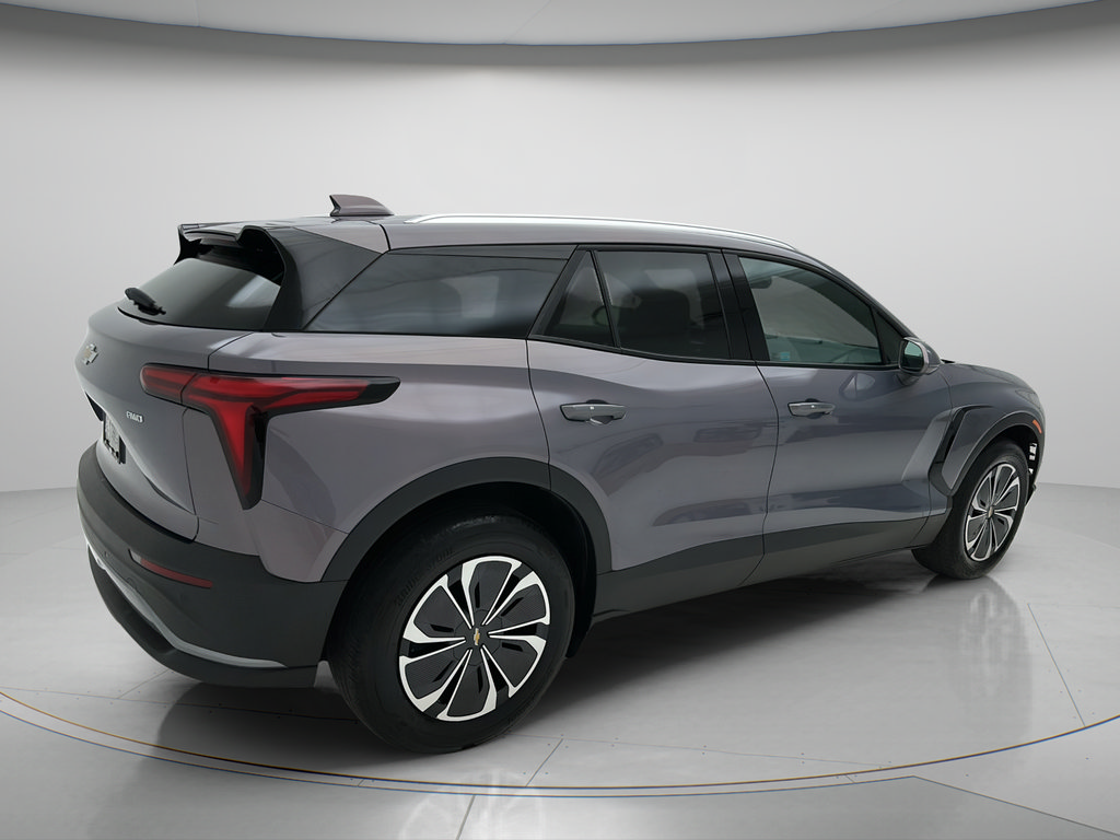Used 2024 Chevrolet Blazer EV LT AWD/4WD image 5