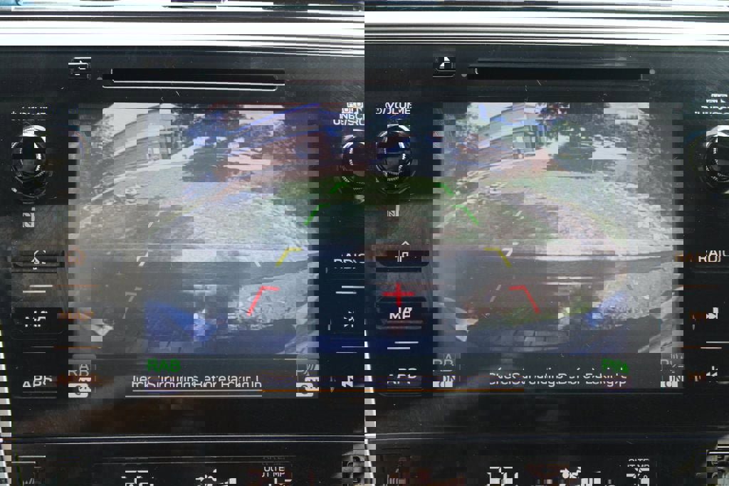 Used 2018 Subaru Outback 2.5i Limited image 13