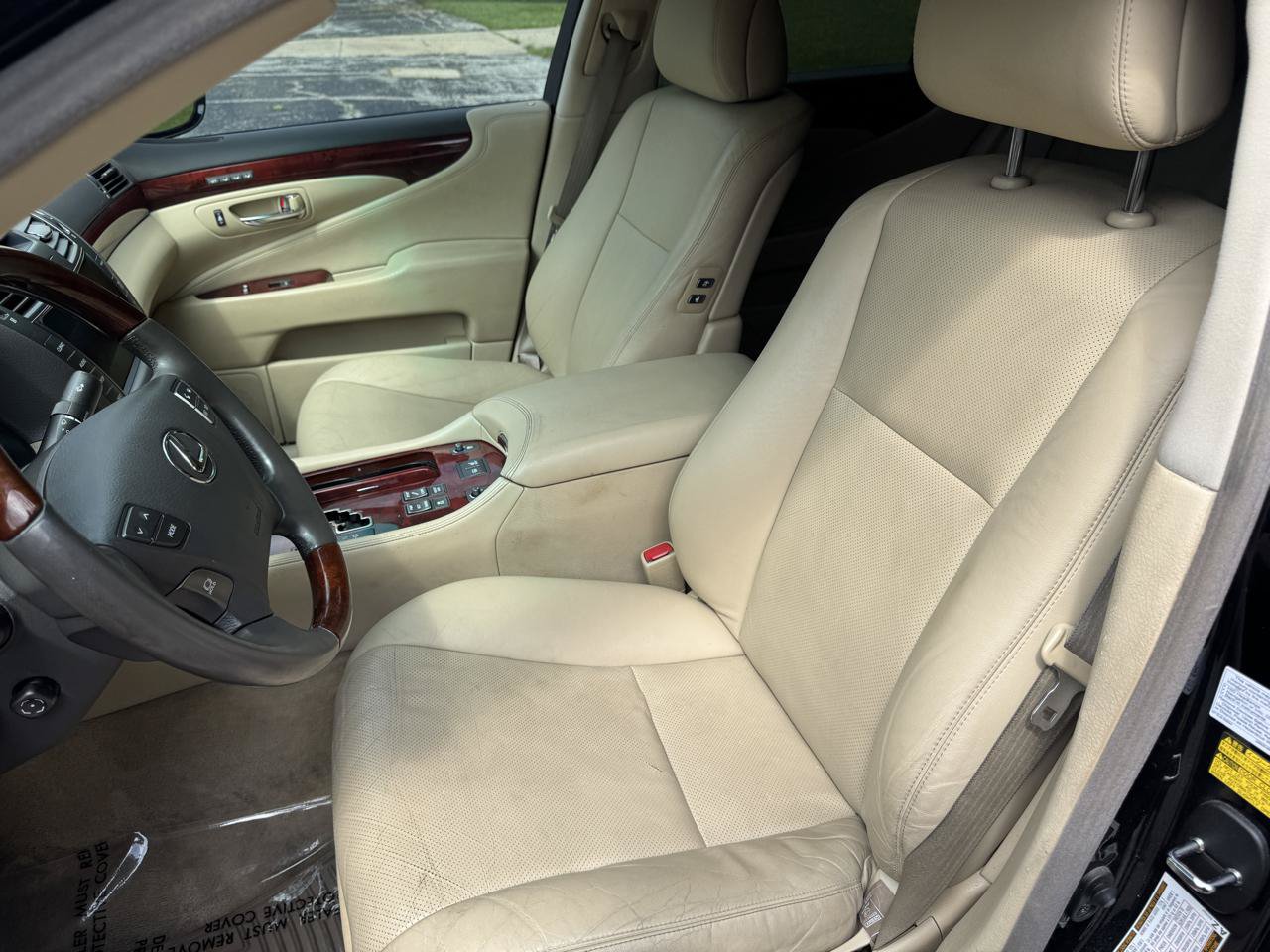 Used 2009 Lexus LS 460 AWD image 25