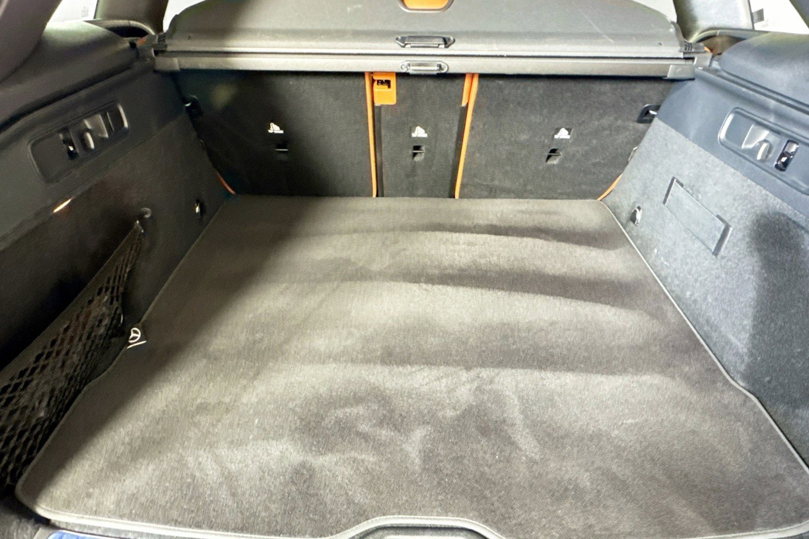 Certified 2025 Mercedes-Benz GLC 300 4MATIC image 25