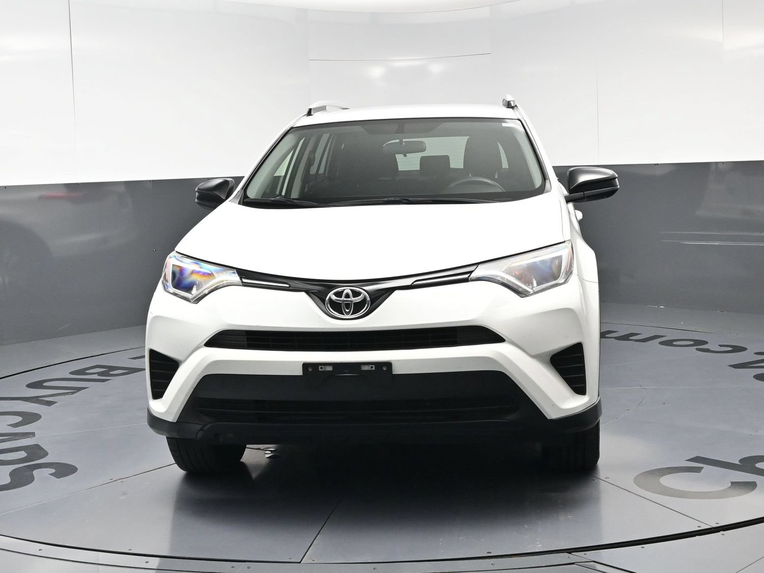Used 2016 Toyota RAV4 LE AWD/4WD image 3
