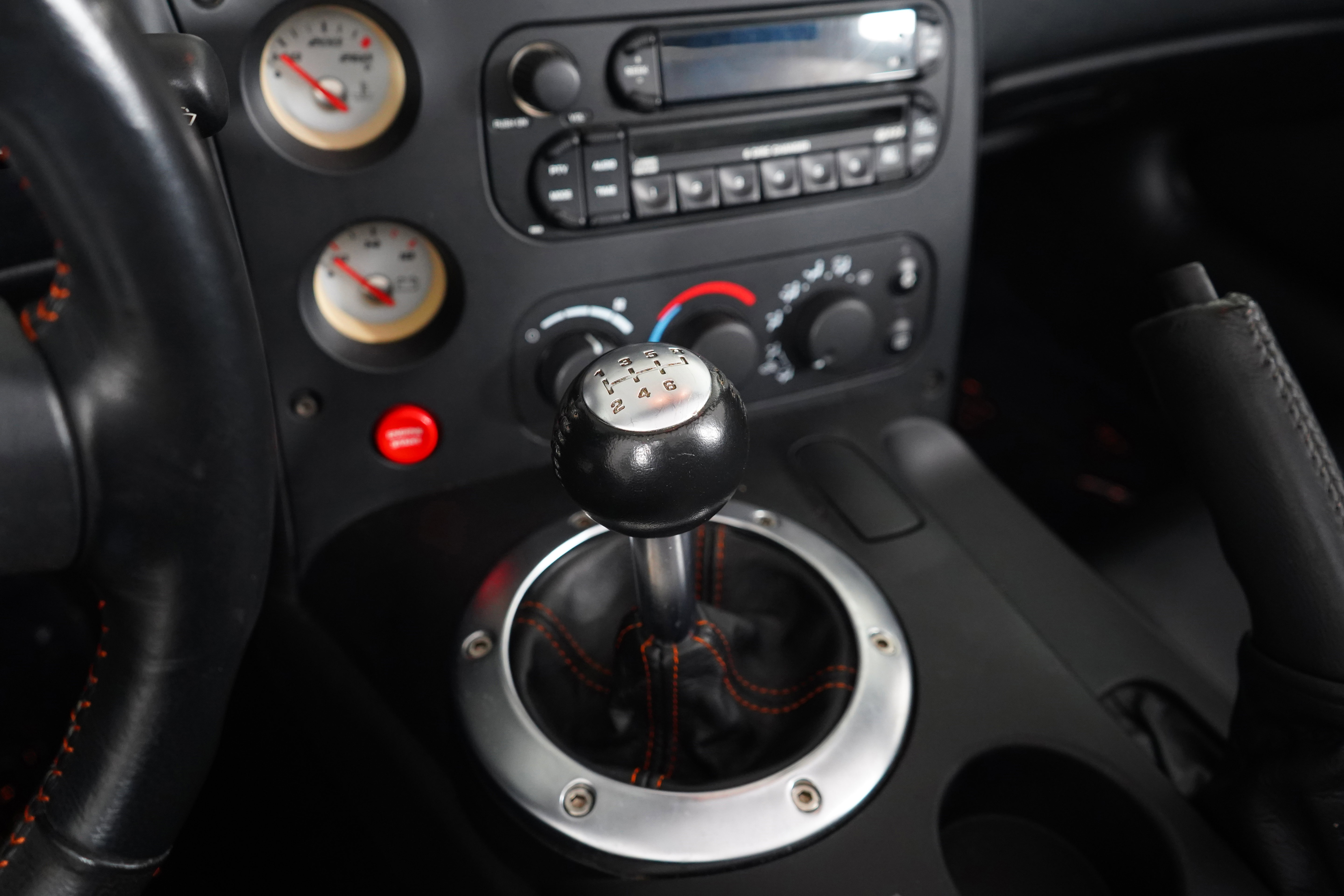 Used 2005 Dodge Viper SRT-10 w/ Copperhead Edition Group image 42