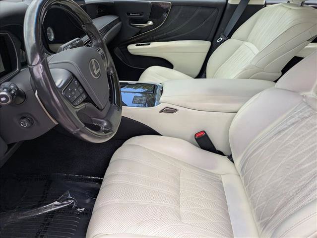 Used 2023 Lexus LS 500 w/ Interior Upgrade Package RWD image 16