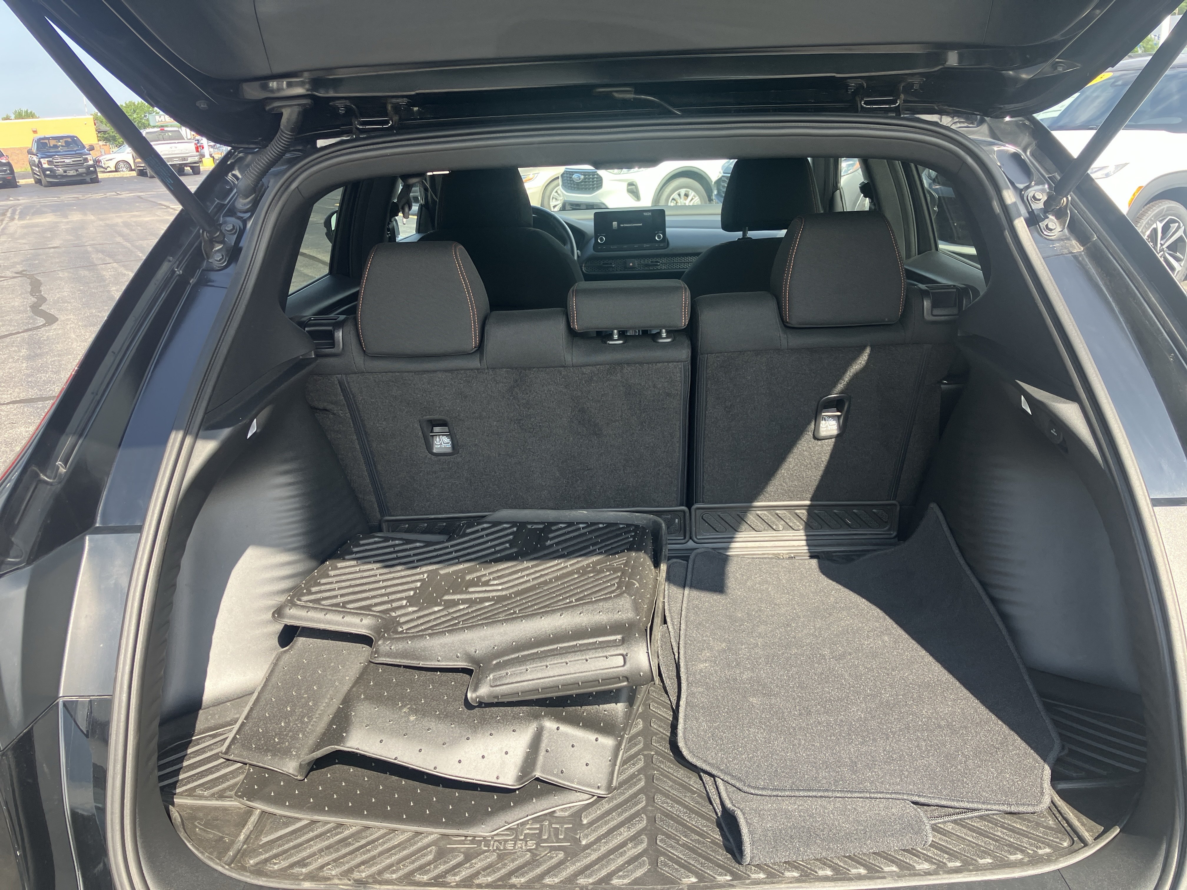 Used 2024 Honda HR-V Sport image 12