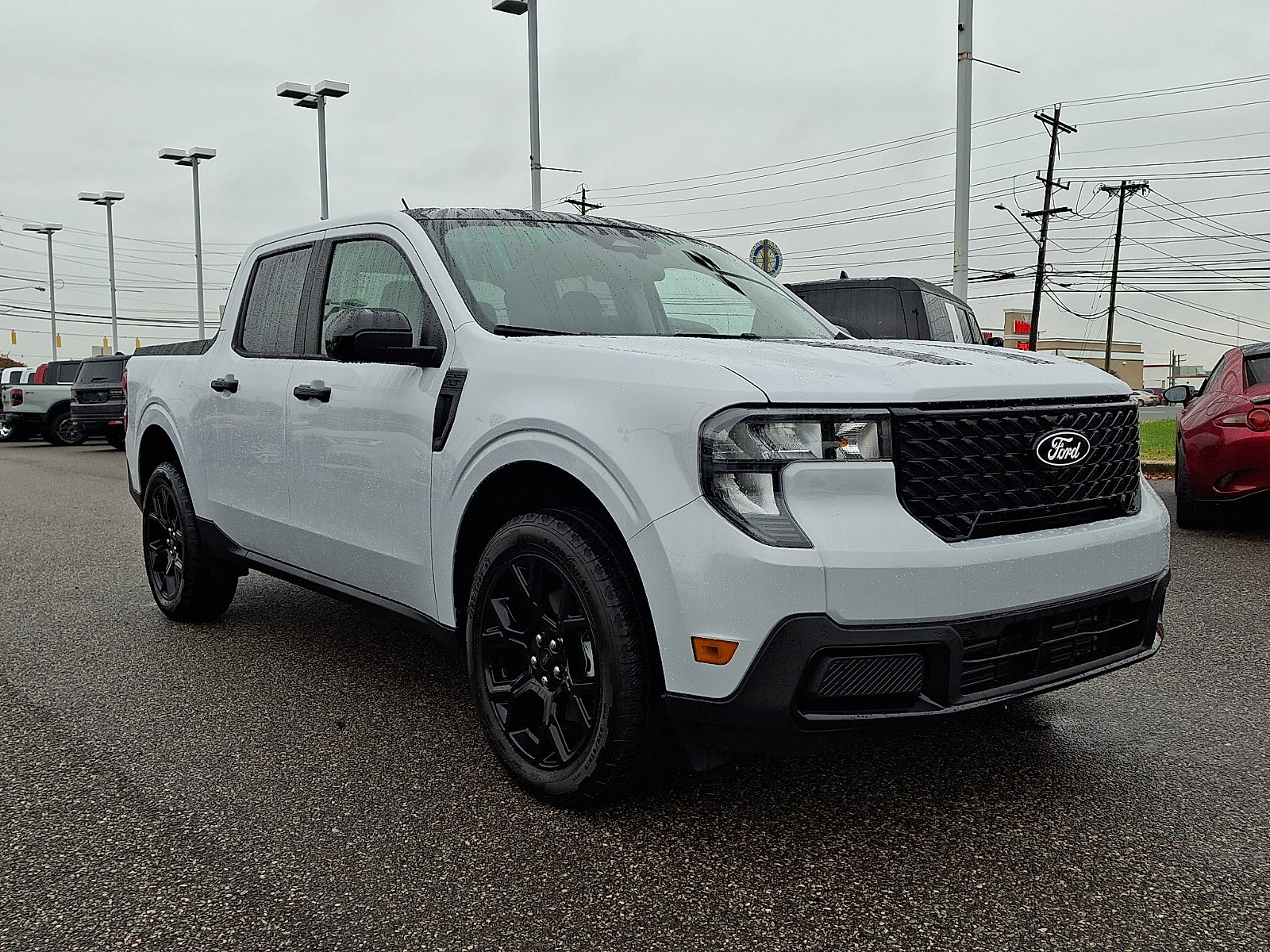 Certified 2025 Ford Maverick XLT w/ XLT Luxury Package image 2