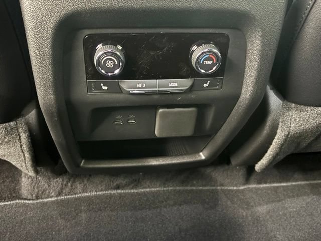 New 2026 Chevrolet Traverse RS AWD/4WD image 14