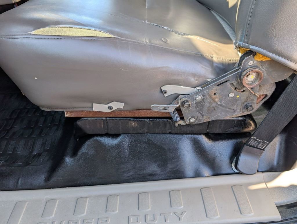 Used 2009 Ford F350 XL image 20