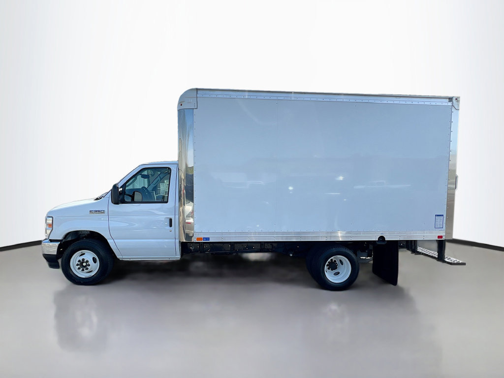 New 2025 Ford E-350 and Econoline 350 Super Duty w/ Interior Upgrade Package RWD image 6