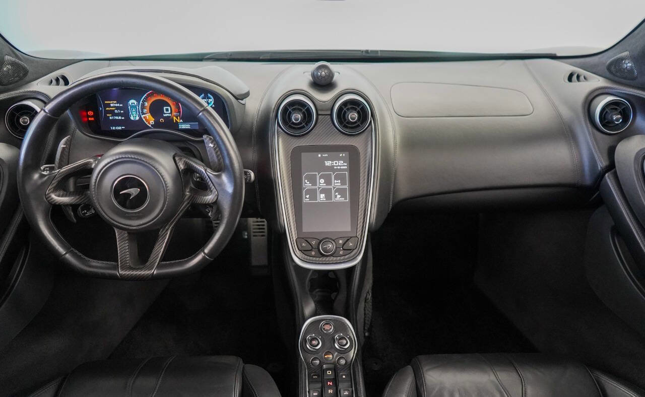 Used 2020 McLaren 570S Spider image 58