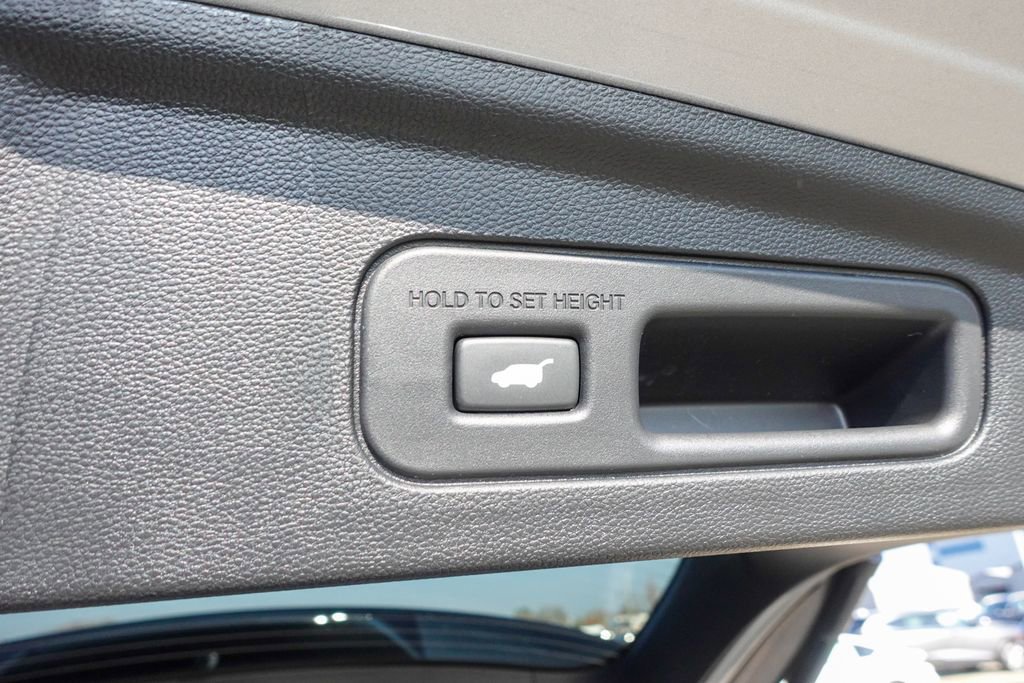 New 2026 Acura MDX SH-AWD image 30