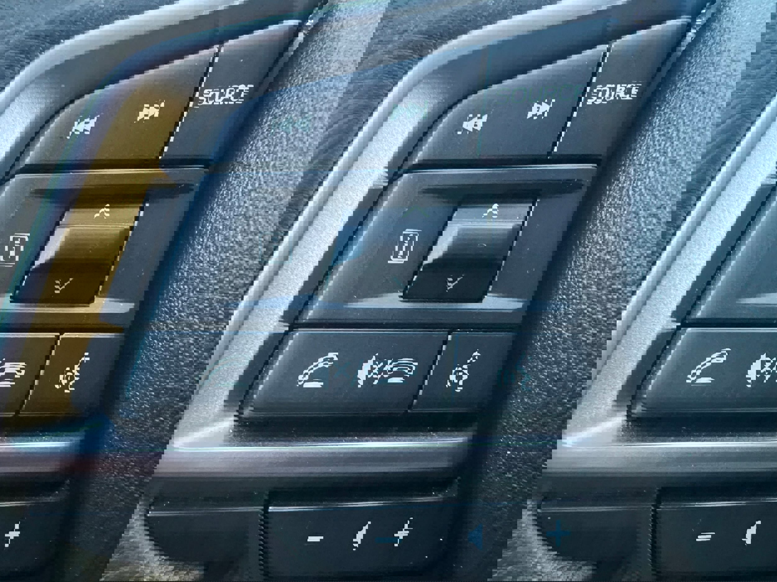 Certified 2025 Subaru Legacy Premium image 21