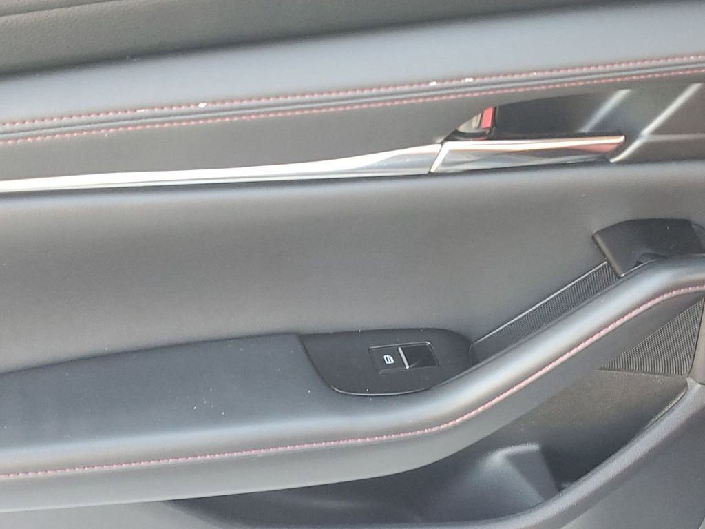Used 2023 MAZDA MAZDA3 s image 44