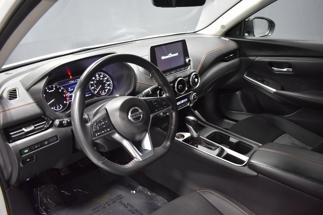 Certified 2023 Nissan Sentra SR w/ Electronics Package image 4