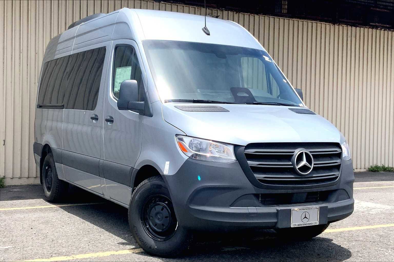 New 2025 Mercedes-Benz Sprinter 2500 image 2