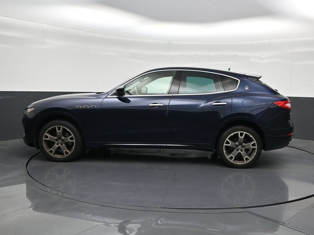 Used 2019 Maserati Levante AWD/4WD image 2