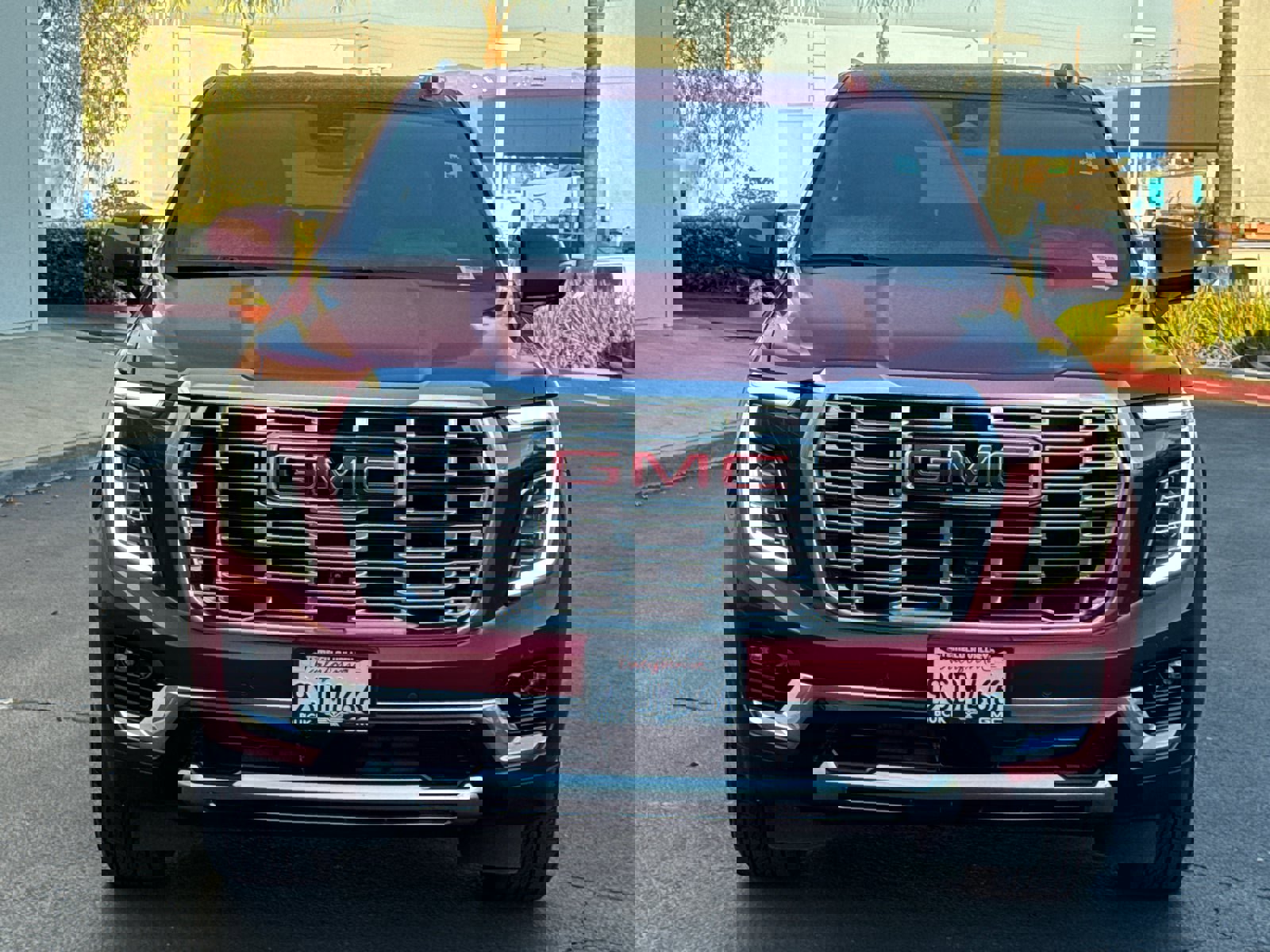 Certified 2025 GMC Yukon Denali image 3