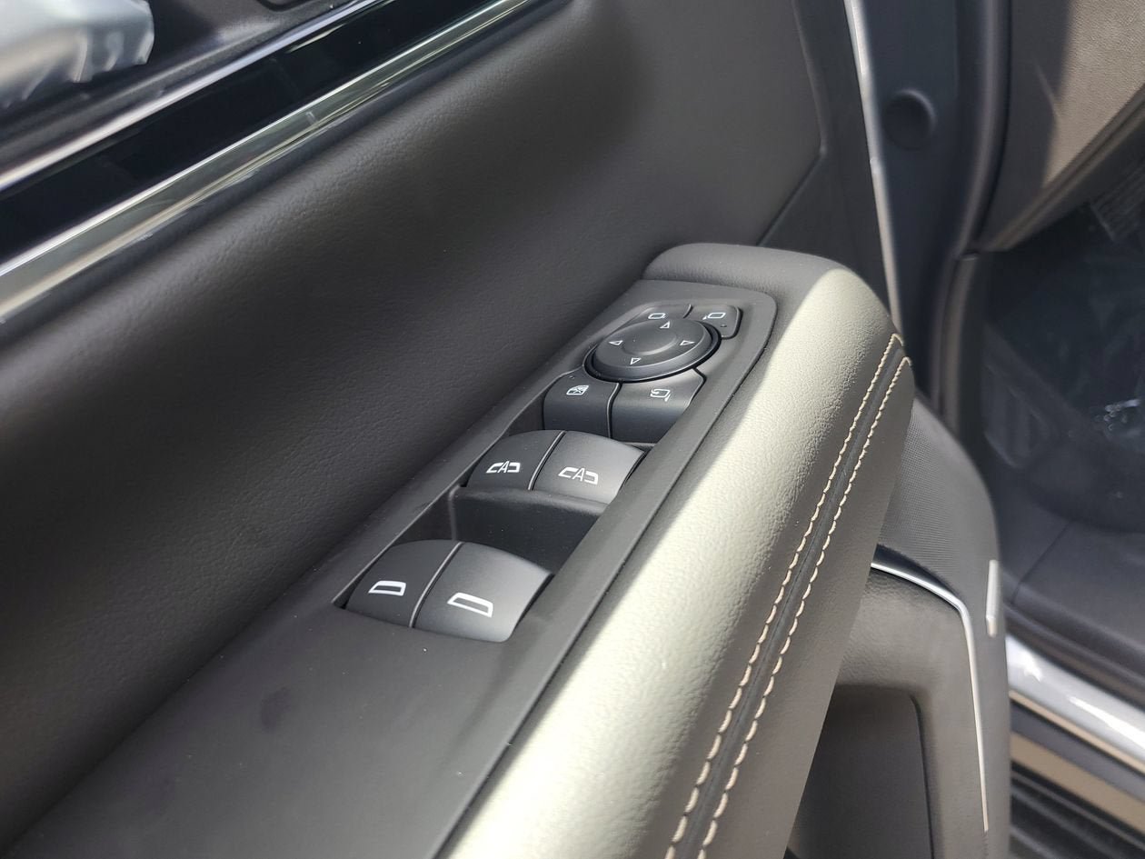 New 2026 GMC Yukon XL Elevation w/ Elevation Premium Package AWD/4WD image 18