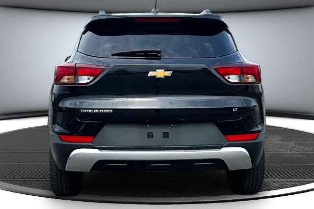 Used 2022 Chevrolet TrailBlazer LT FWD image 5