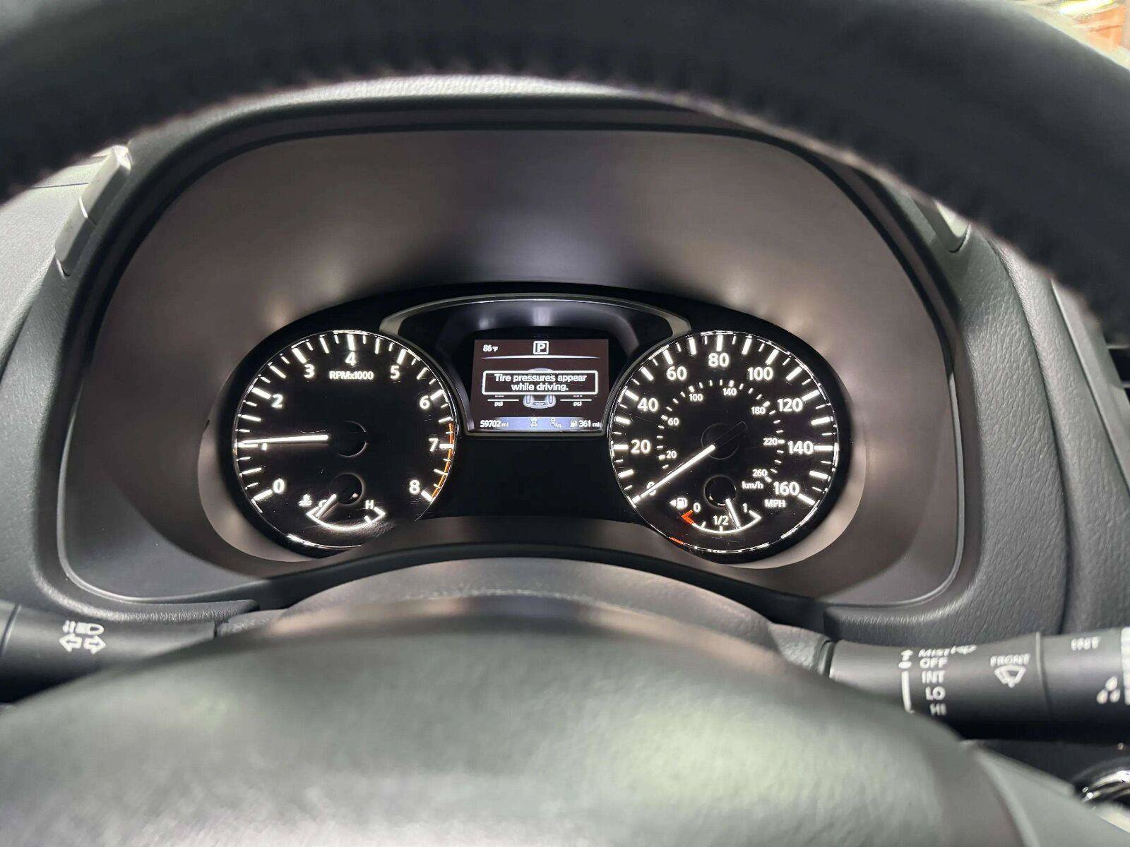 Used 2019 Nissan Pathfinder SL FWD image 27