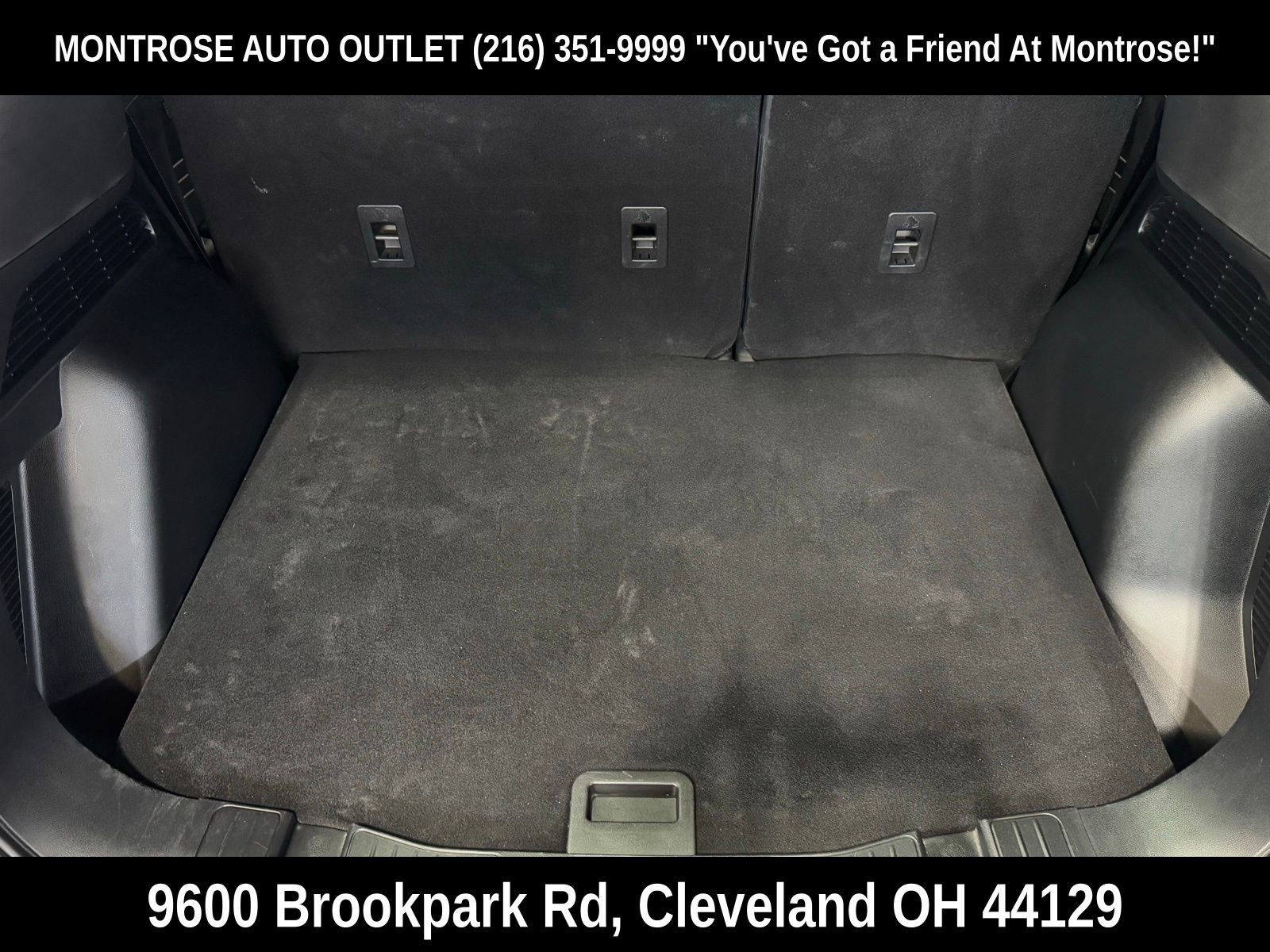 Used 2025 Ford Escape Platinum image 40