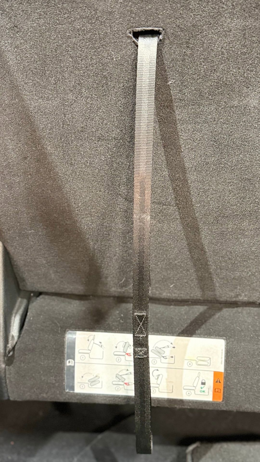 Used 2018 Ford Explorer XLT w/ Equipment Group 201A image 35