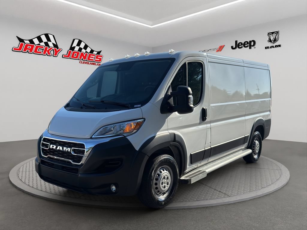 Used 2025 RAM ProMaster 2500 w/ U-Haul Equipment Group FWD image 2