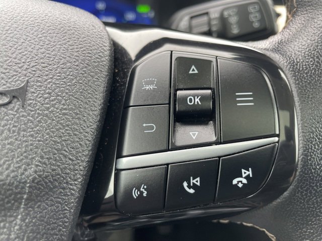 Used 2022 Ford Escape Titanium w/ Titanium Premium Package image 22
