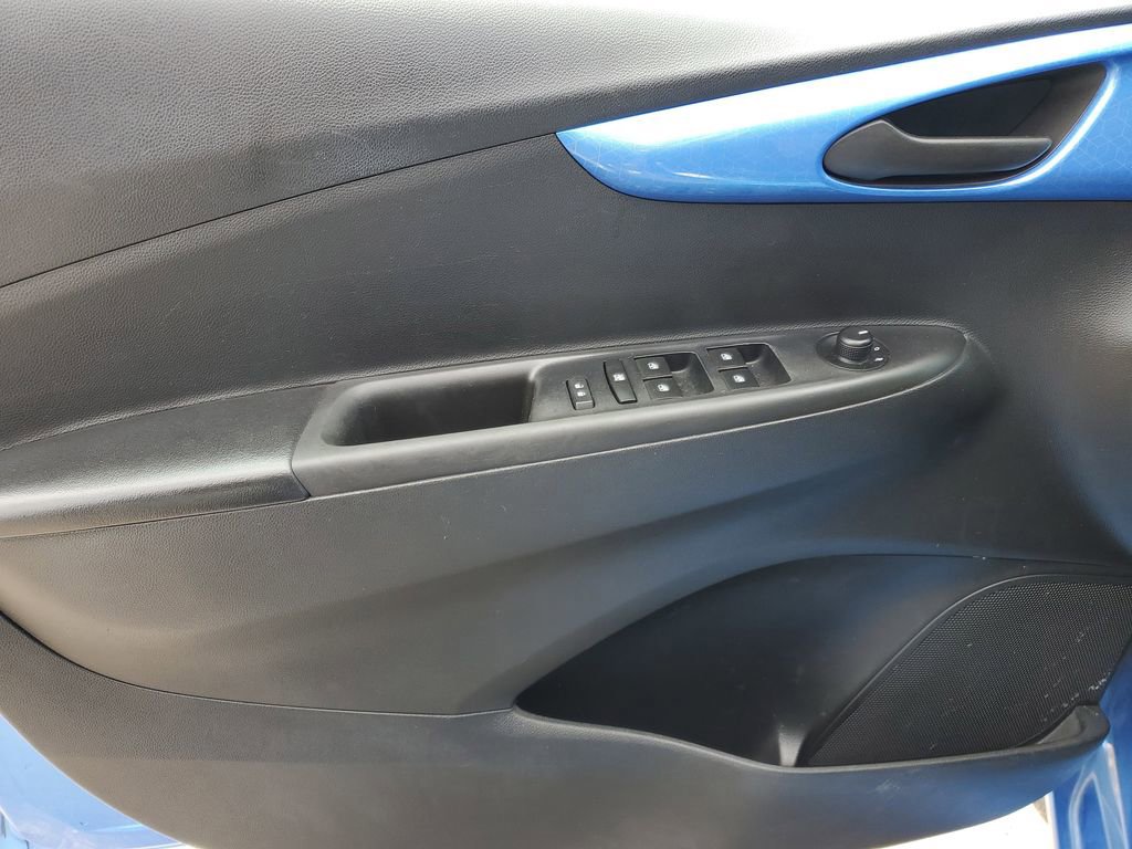 Used 2016 Chevrolet Spark LT FWD image 19