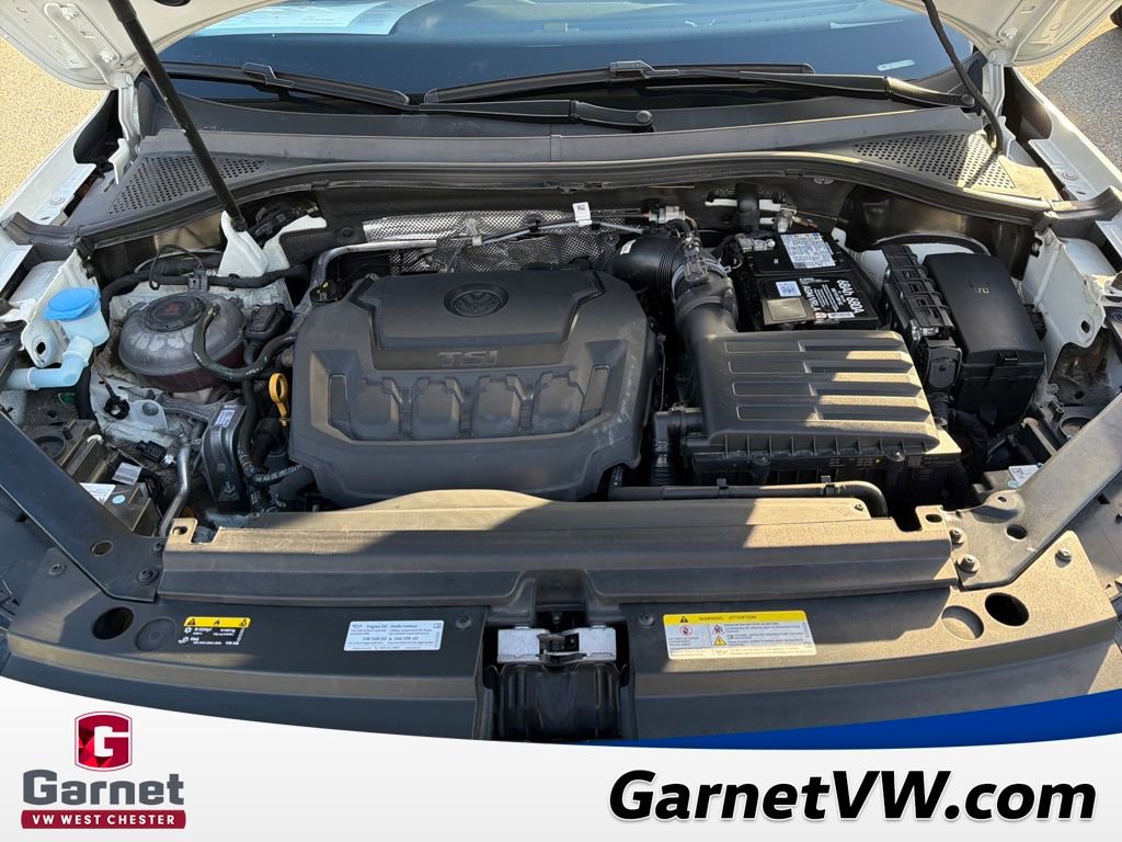 Certified 2023 Volkswagen Tiguan SE R-Line image 22
