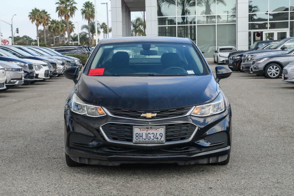 Used 2018 Chevrolet Cruze LS FWD image 2
