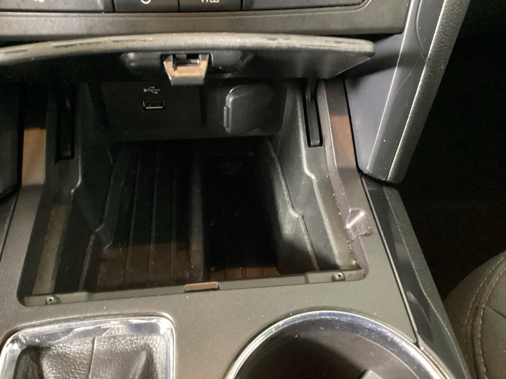 Used 2018 Ford Explorer XLT AWD/4WD image 26