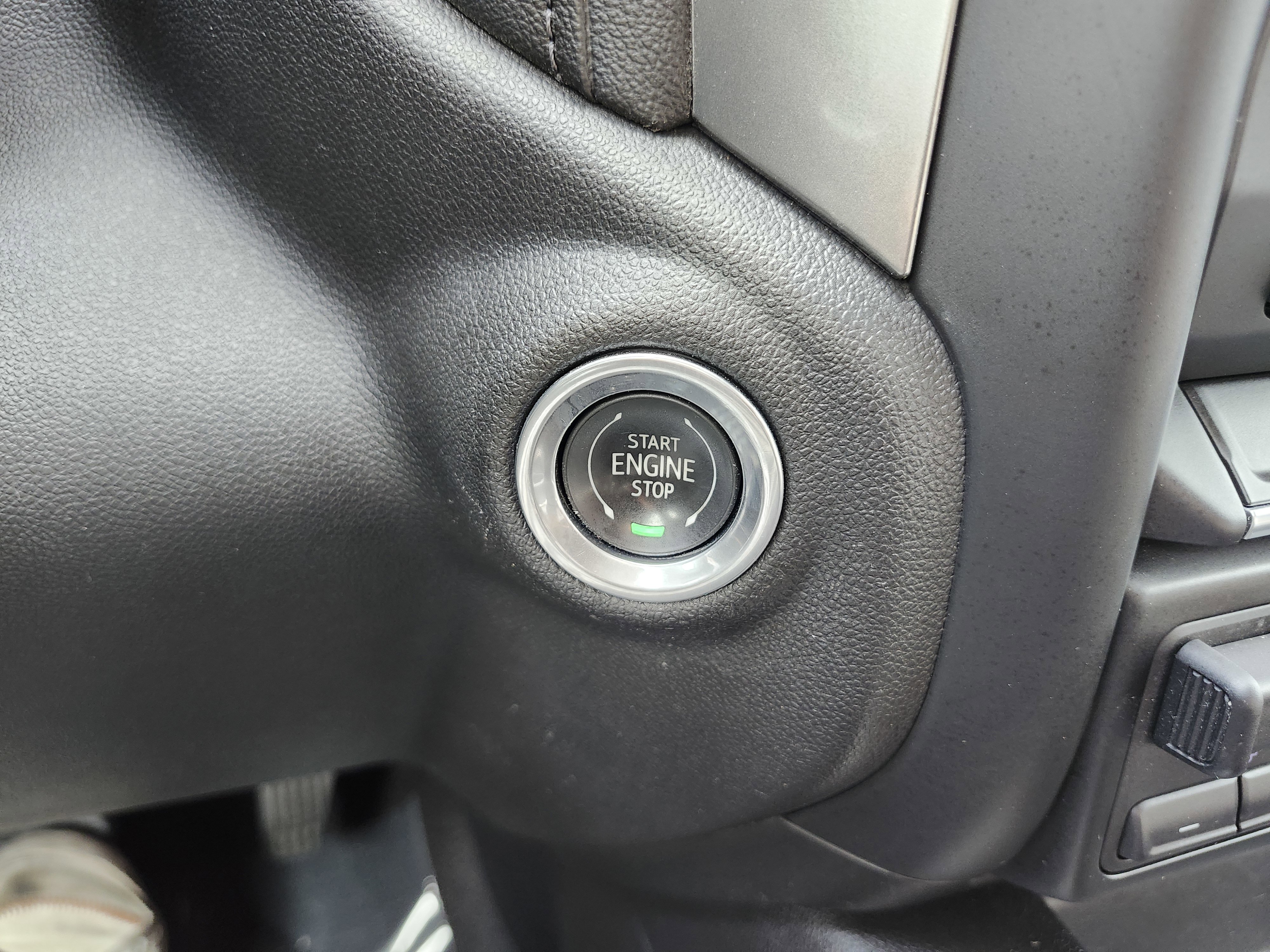 Used 2019 Chevrolet Silverado 1500 RST w/ All-Star Edition image 8