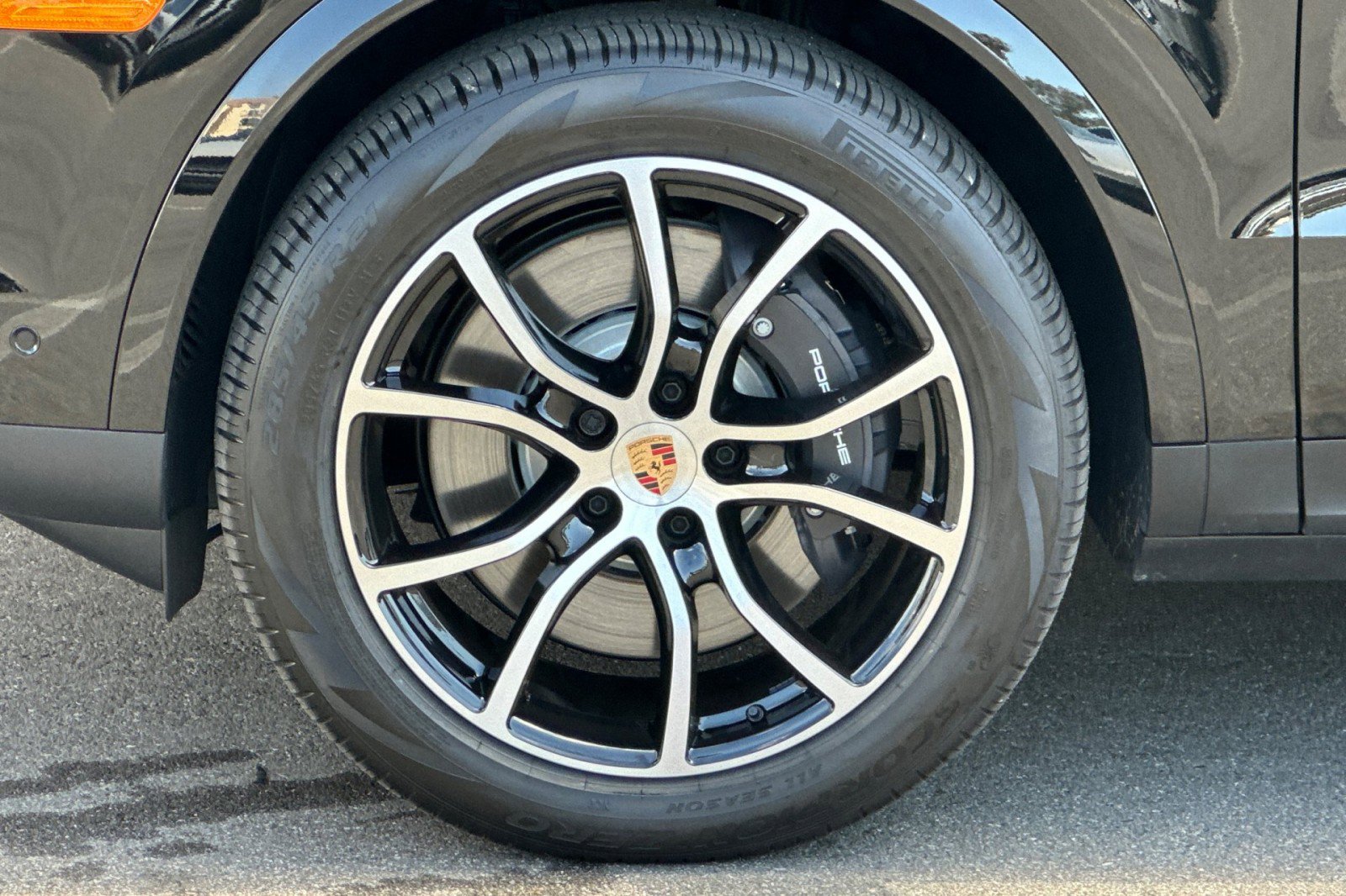 Certified 2025 Porsche Cayenne E-Hybrid image 27