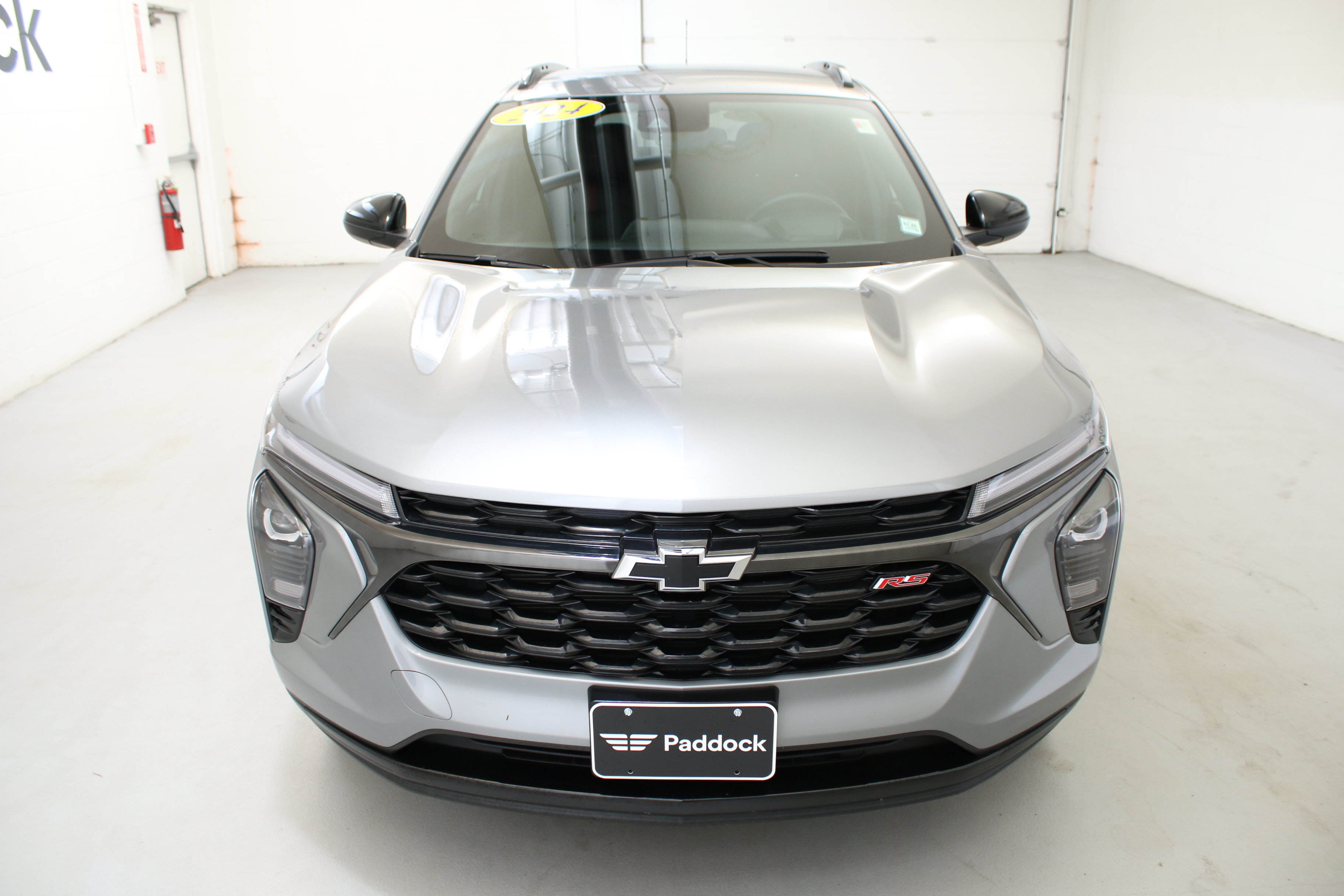 Used 2024 Chevrolet Trax RS w/ Driver Confidence Package FWD image 3