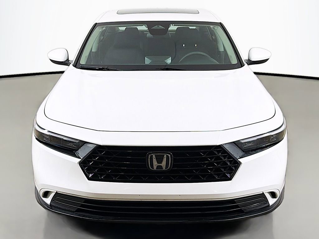 Used 2024 Honda Accord EX image 11