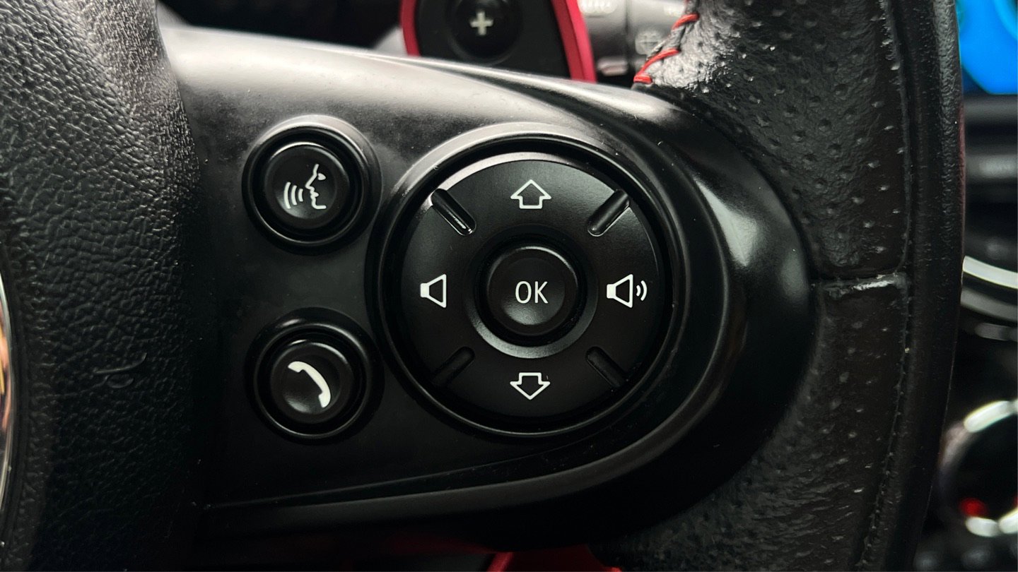 Used 2019 MINI Cooper S FWD image 30
