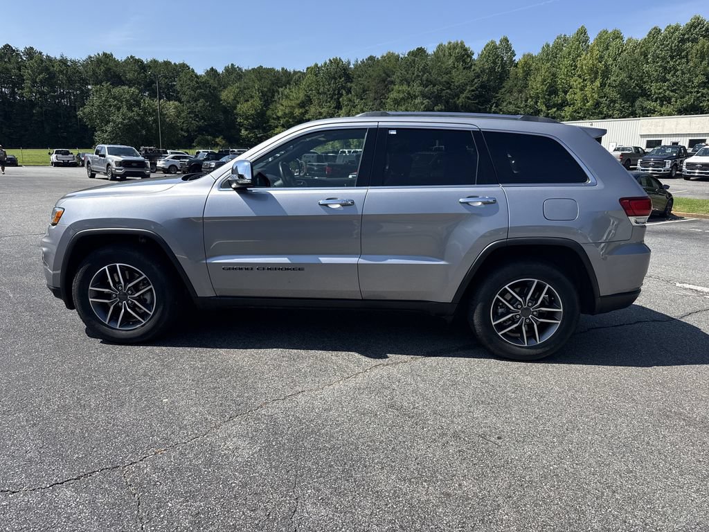 Used 2021 Jeep Grand Cherokee Limited RWD image 4