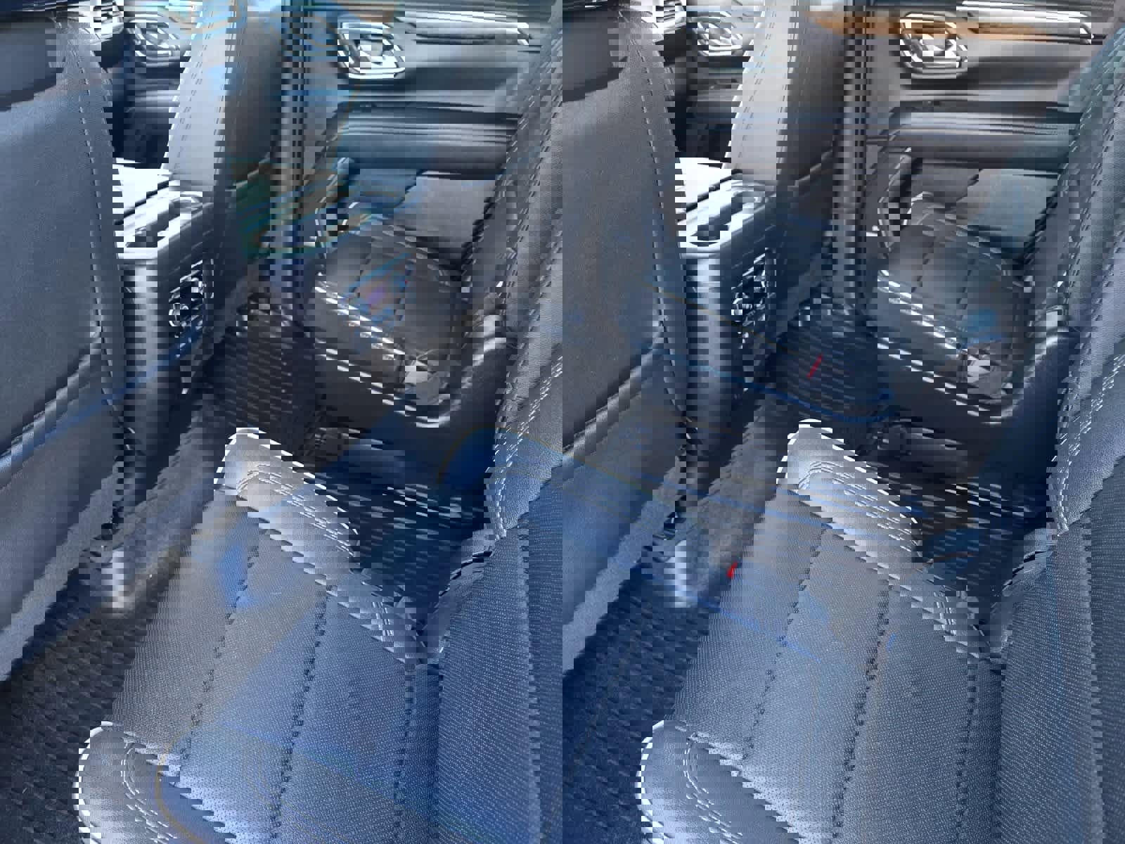 Used 2023 Chevrolet Tahoe Premier image 4