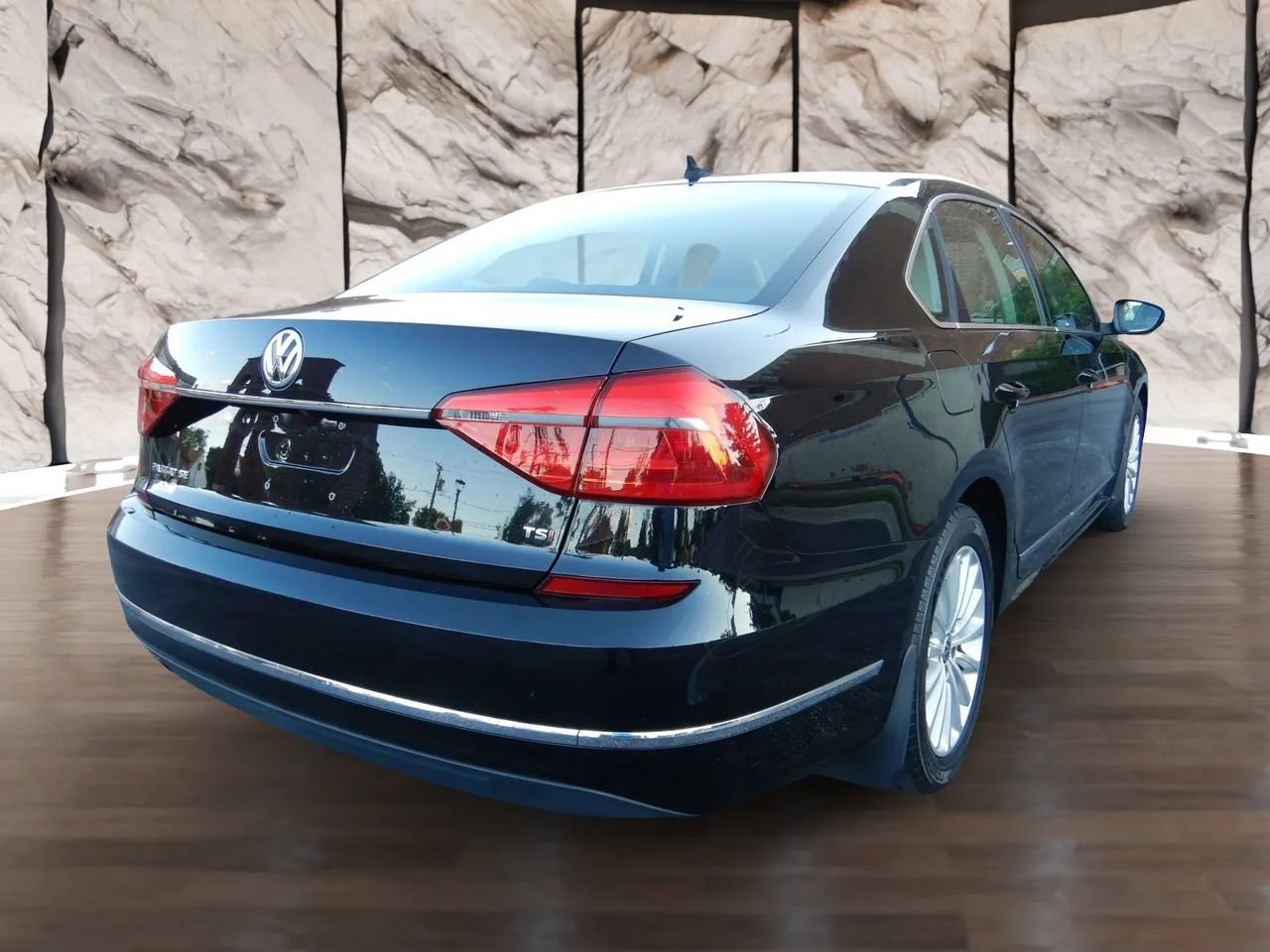 Used 2016 Volkswagen Passat 1.8T SE FWD image 6