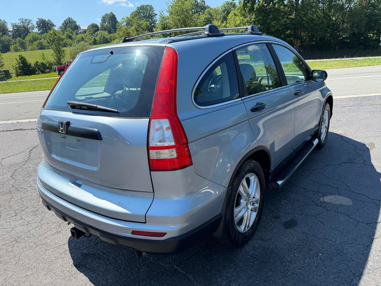 Used 2010 Honda CR-V LX image 9