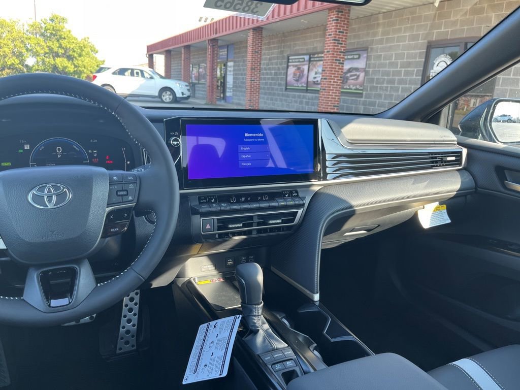 New 2026 Toyota Camry SE image 34