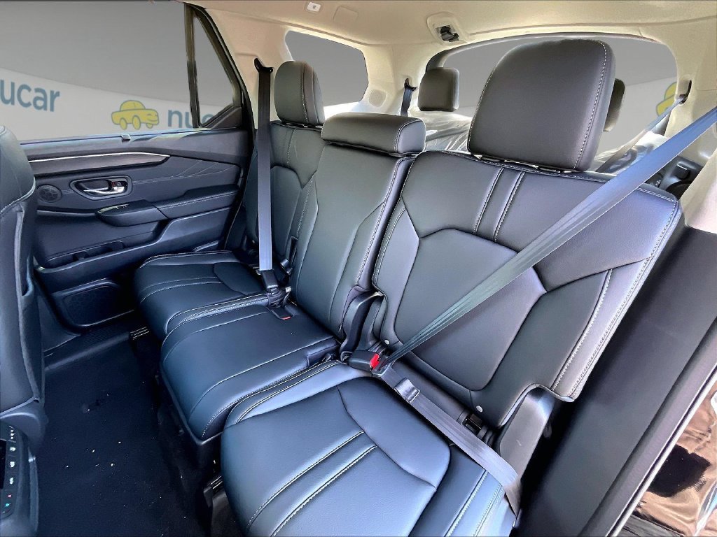 New 2026 Honda Pilot Touring image 14