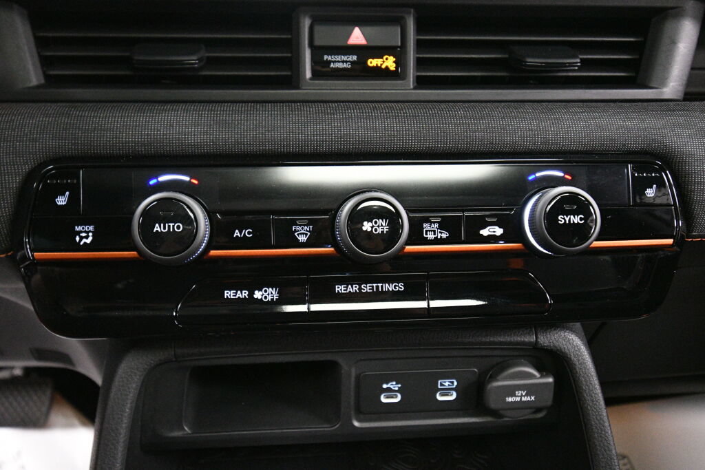 Used 2026 Honda Passport TrailSport image 16