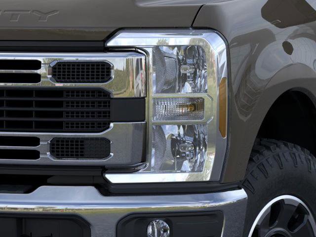 New 2026 Ford F250 XLT w/ Tremor Off-Road Package image 18